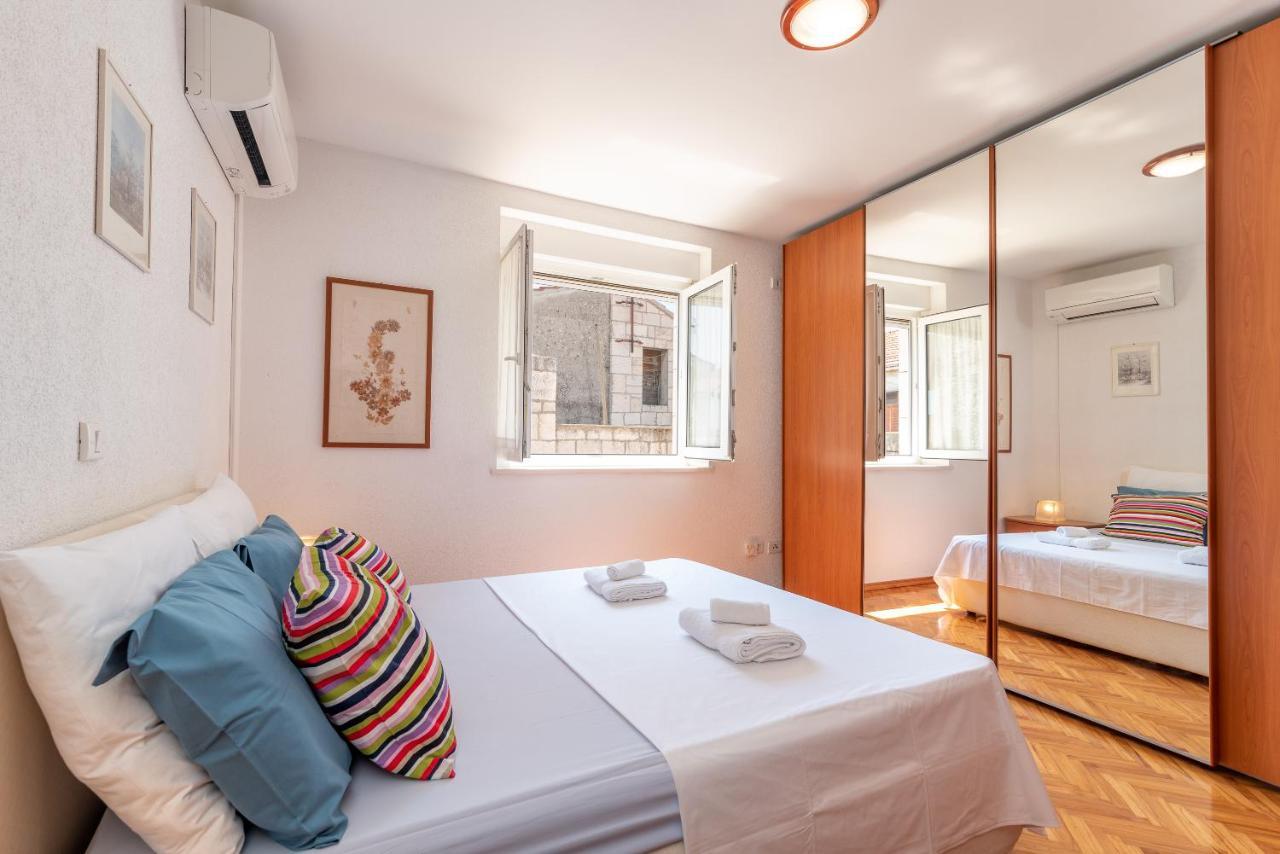 Apartment Bruno Трогир Екстериор снимка